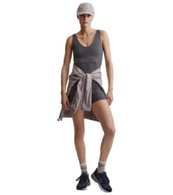 Varley Let's Go Juni All-In-One 4 -Pranty Yoga Shop 7052131532843 blackenedpearl 4a