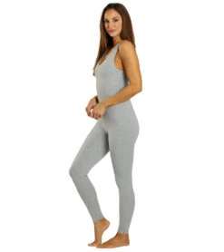 Year Of Ours Body V-Neck Jumpsuit Heathered Grey -Pranty Yoga Shop 7059528417323 heatheredgrey 4a