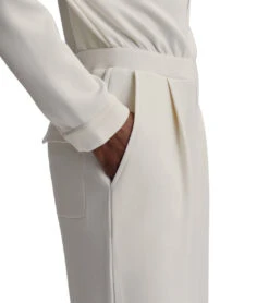 Varley Jessie Jumpsuit Egret 11 Varley Jessie Jumpsuit Egret -Pranty Yoga Shop 7072645316651 egret 5a