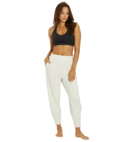 Varley The Relaxed Pant 25 -Pranty Yoga Shop 7072747487275 ivorymarl 4a