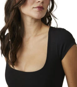 Free People Square Eyes Bodysuit -Pranty Yoga Shop 7093384151083 black 4a